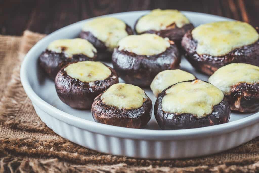 Cremini mushrooms baked