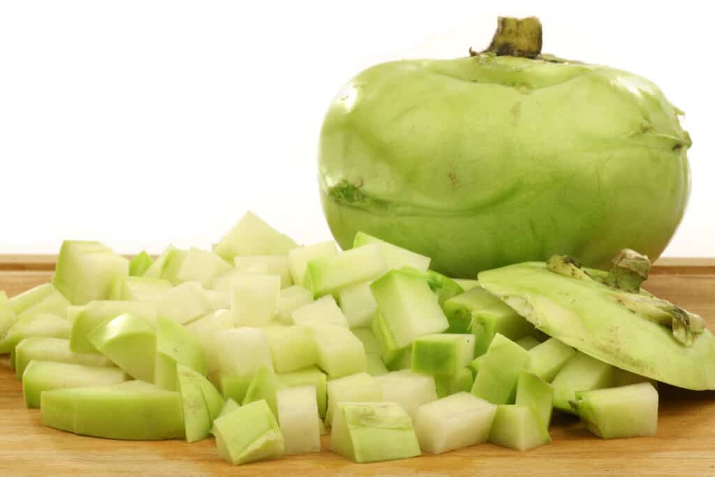 Kohlrabi chopped