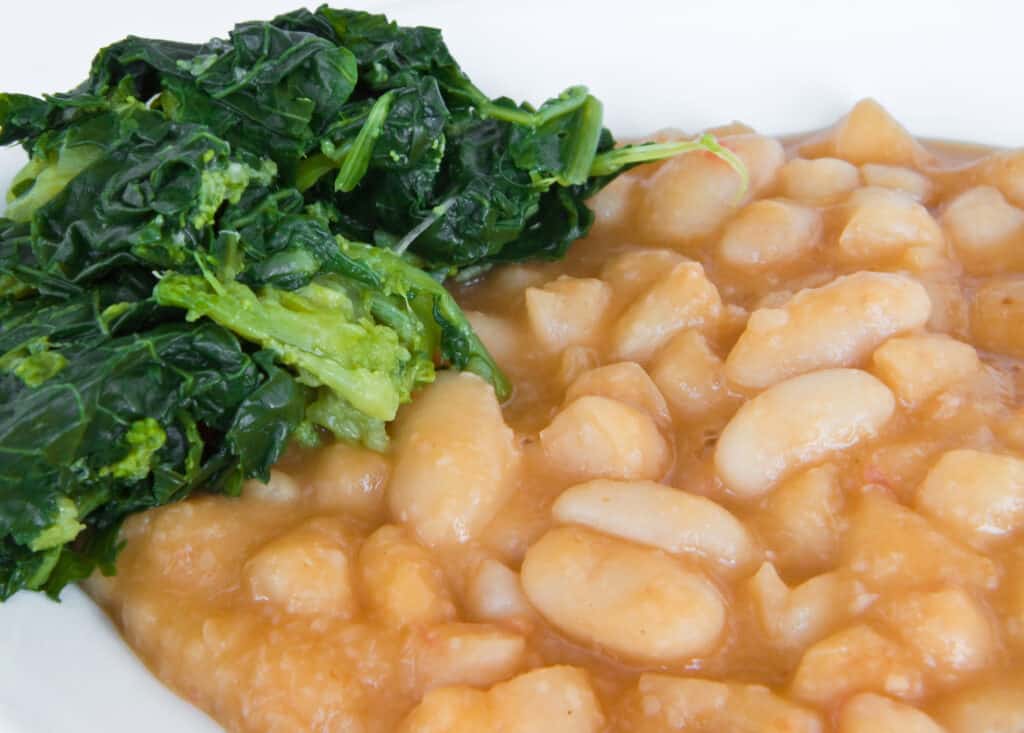 Turnip greens with beans