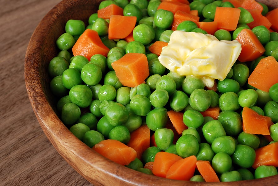 Steamed peas and carrots