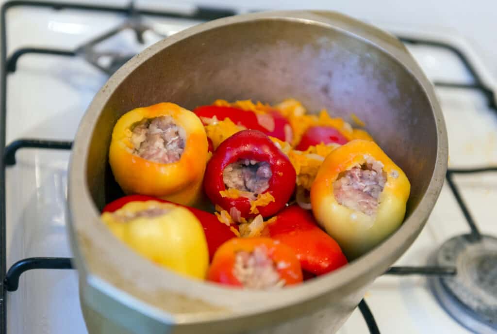 Steamed sweet peppers