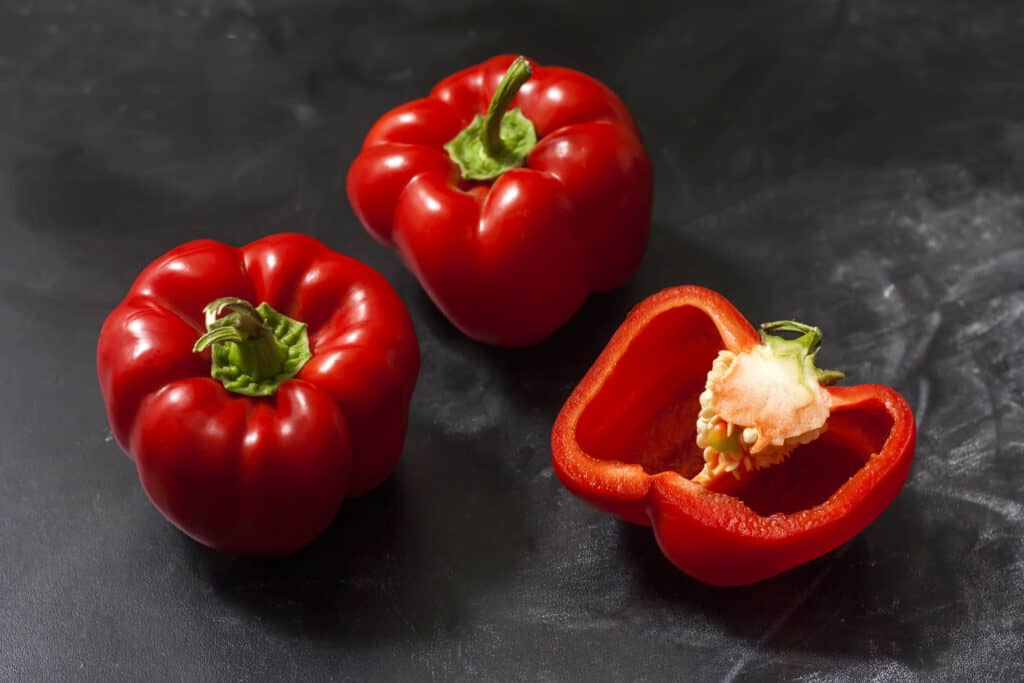 Easy Kitchen Tips: How To Julienne Bell Pepper And Capsicum - NDTV Food