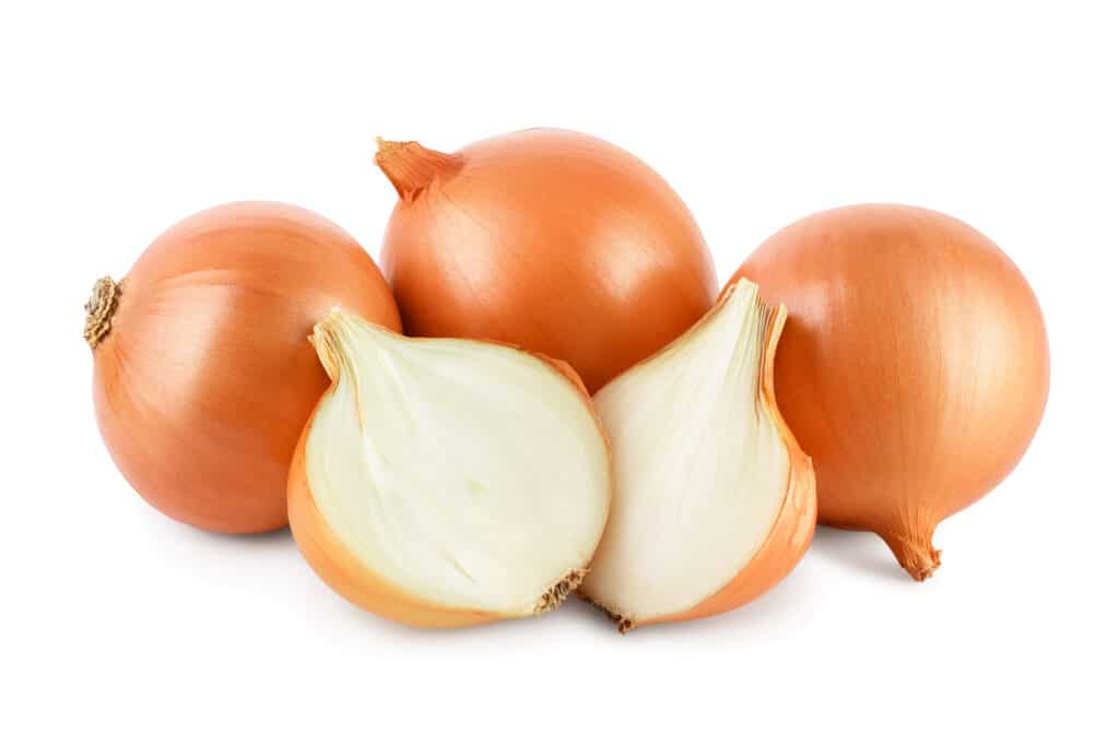 Yellow bulb onions