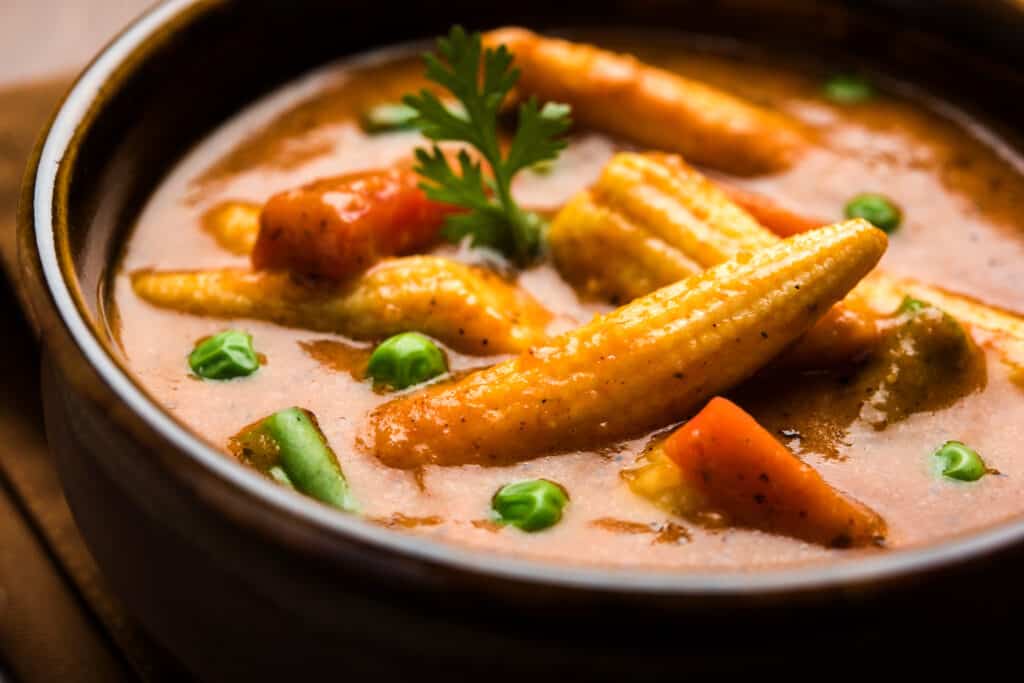 Baby corn in curry