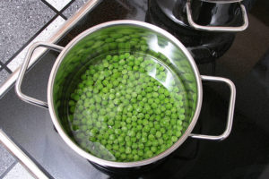 Blanching peas