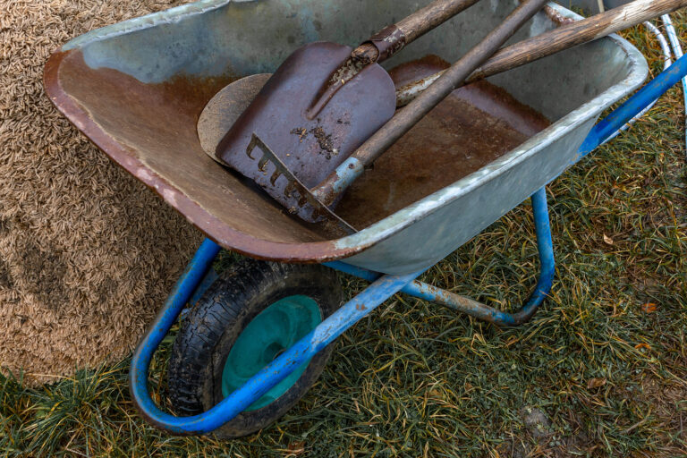 garden tools