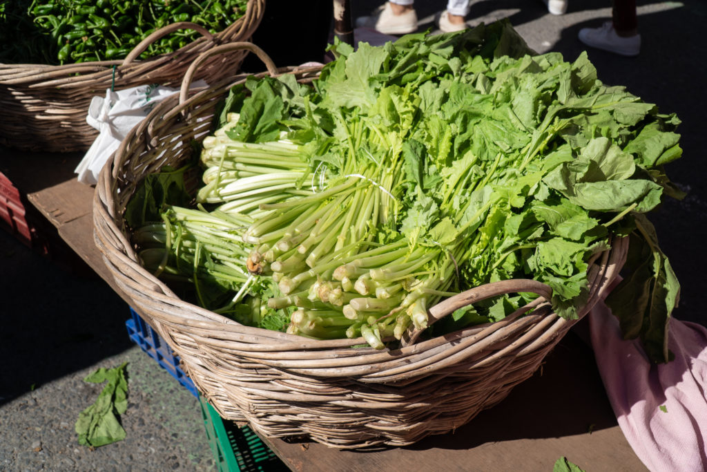 Fresh turnip greens 