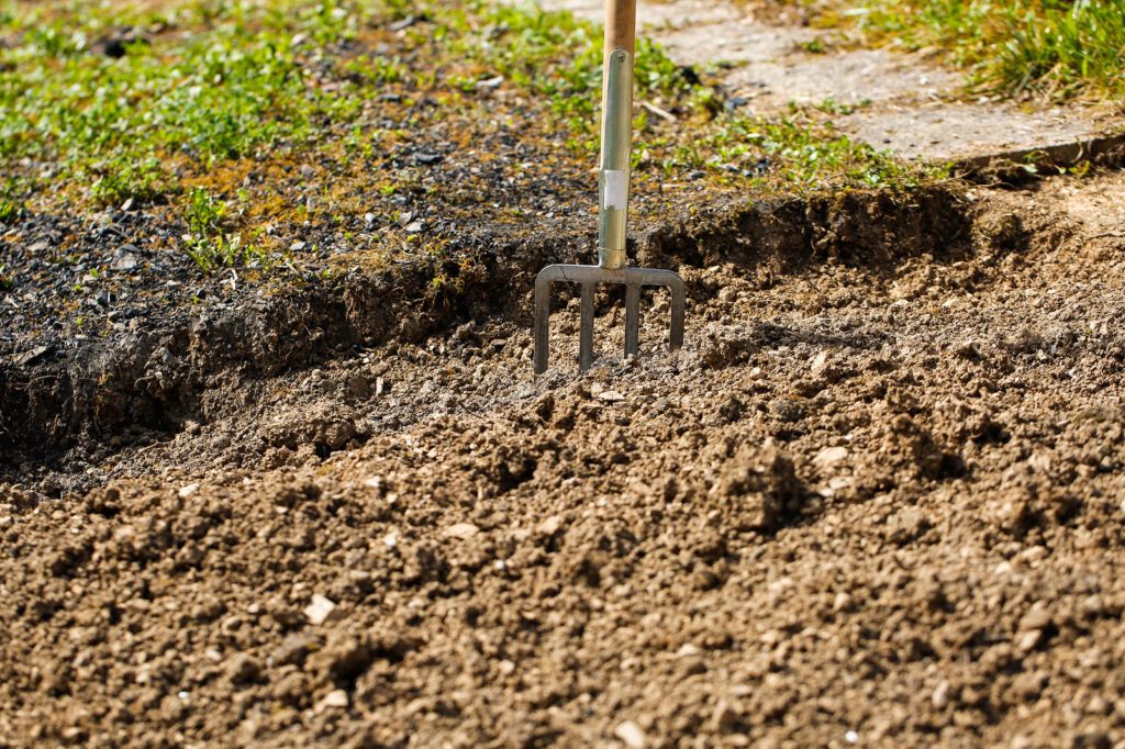 No Dig, Light Dig Vegetable Garden Preparation -- Harvest to Table