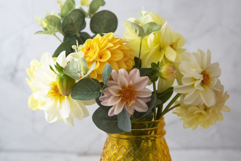 11 Flowering Bulbs for Cutting