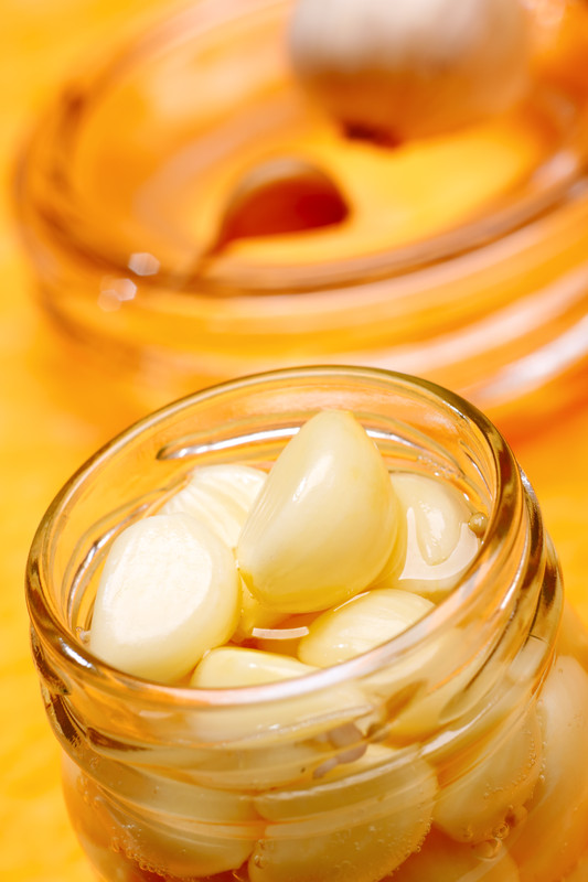 Pickled garlic